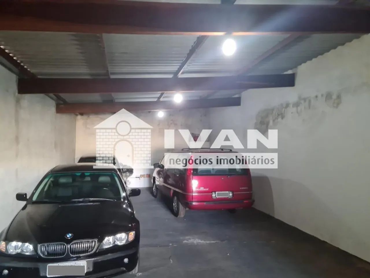 Barracão comercial à venda no Bairro Martins - Foto 4