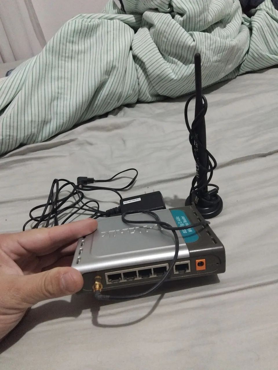Roteador wireless D-link modelo DI 524 - Foto 3