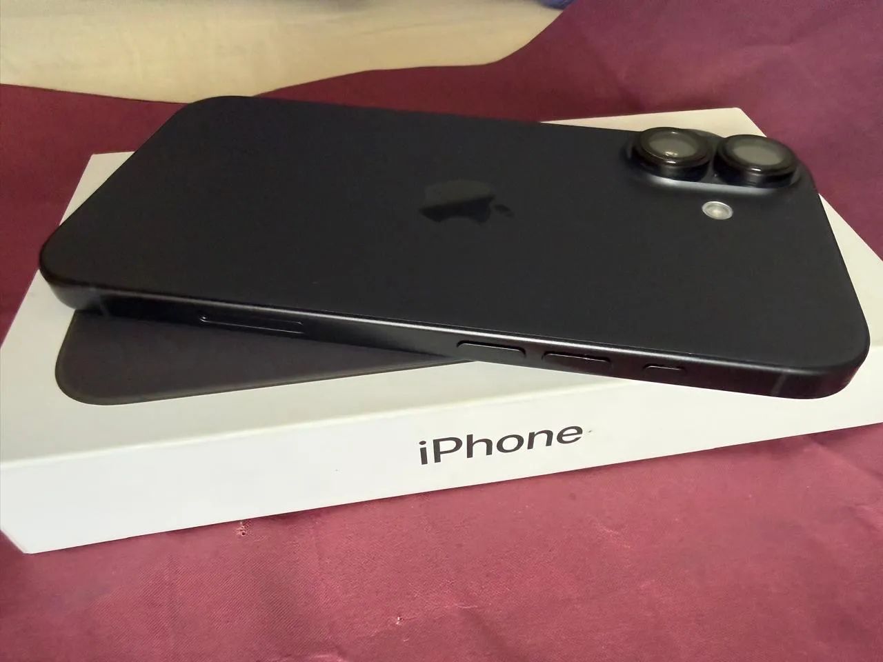 iPhone 16 256GB - Foto 4