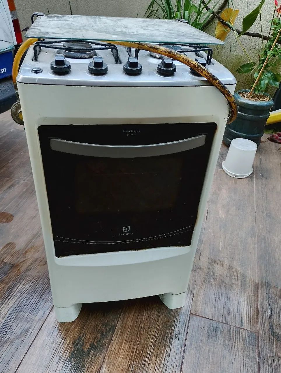 Fogão Eletrolux 4 bocas com acendedor automático 