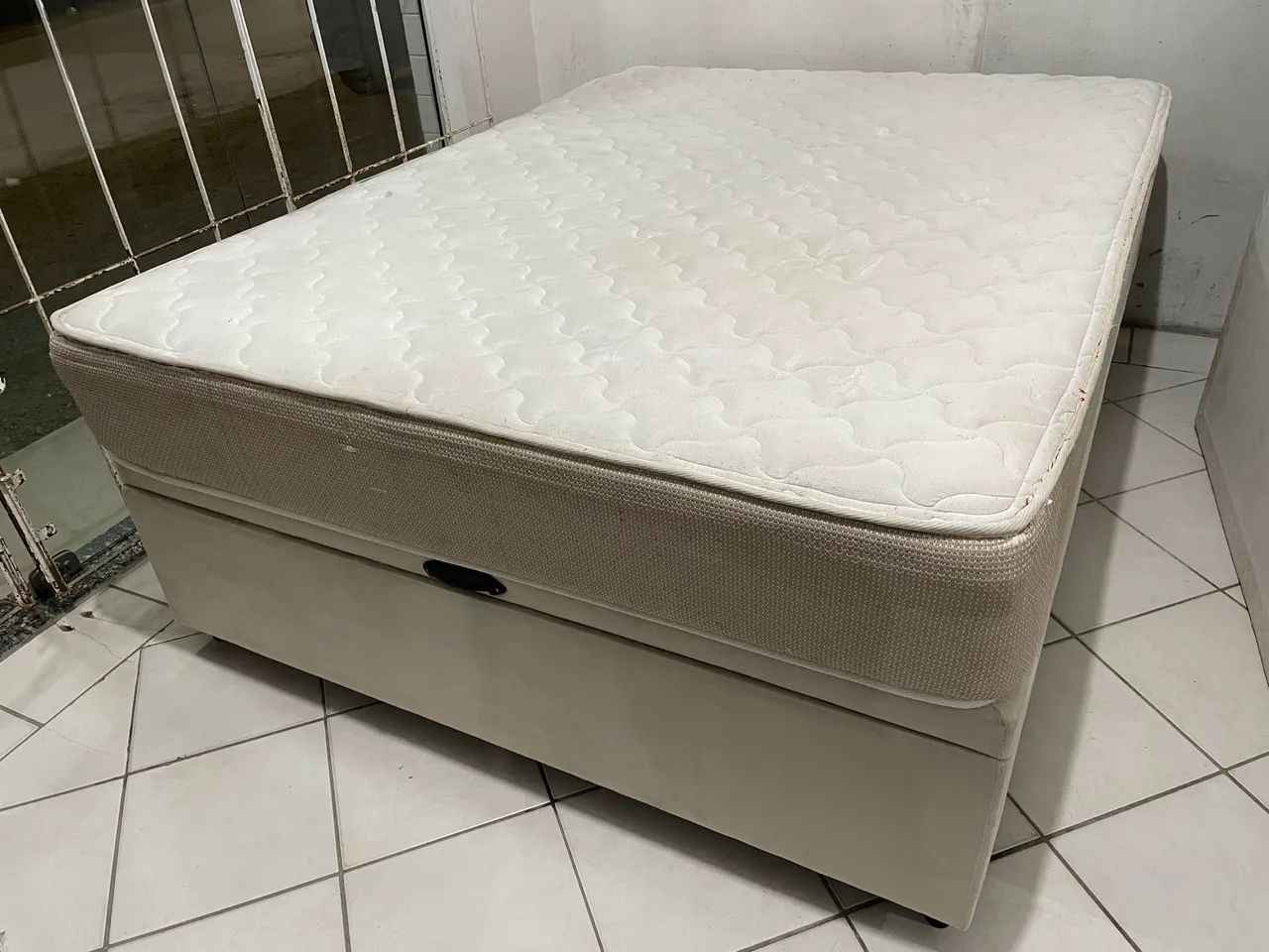 Cama box casal baú  - Foto 4