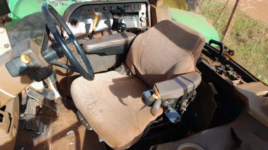 trator agrícola 7210j ano 2015 - Foto 6