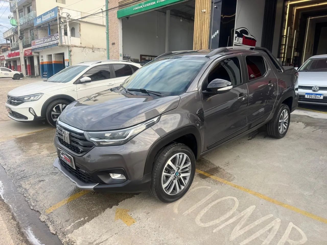 Fiat Strada Volcano 1.3 Flex 8V CD 2024