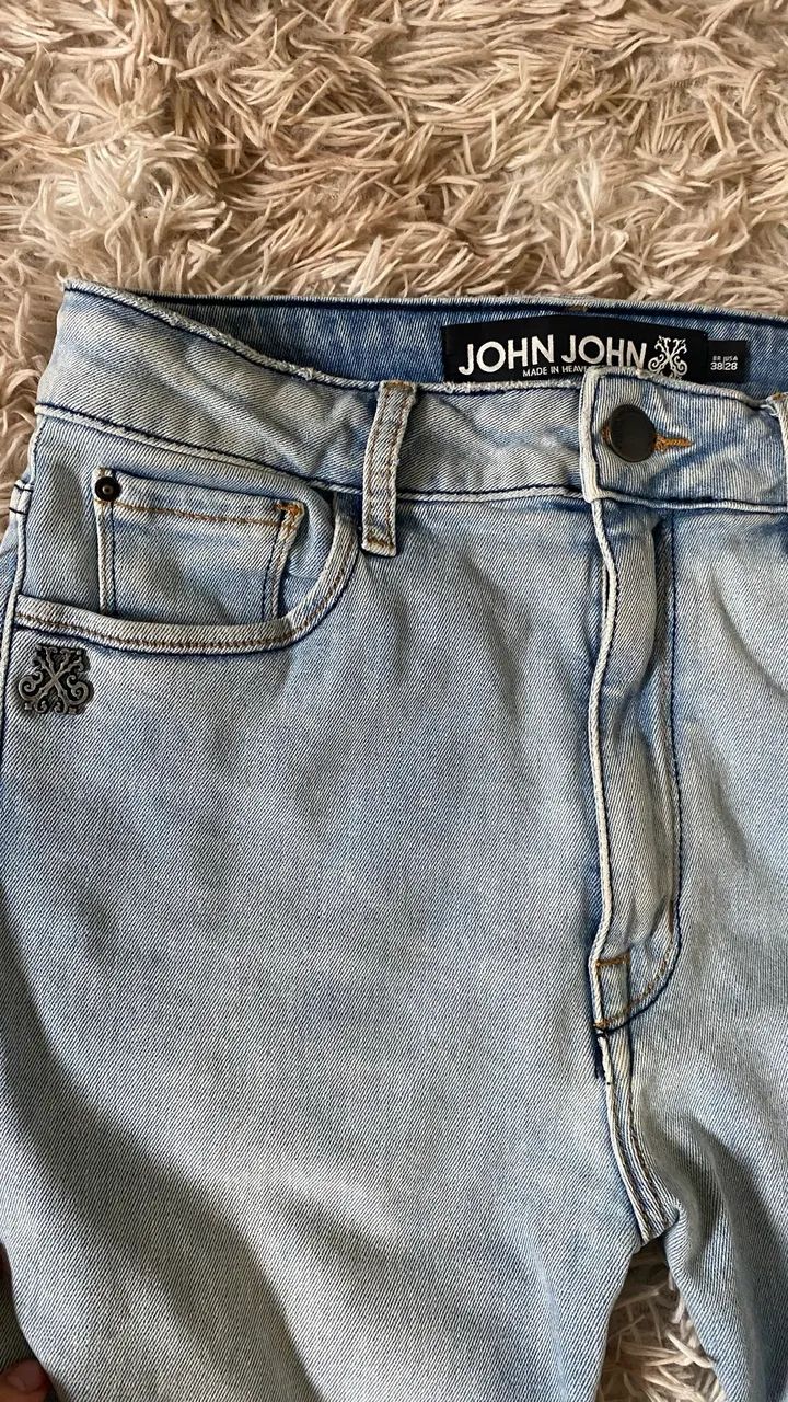 Roupas da john john em excelente estado 