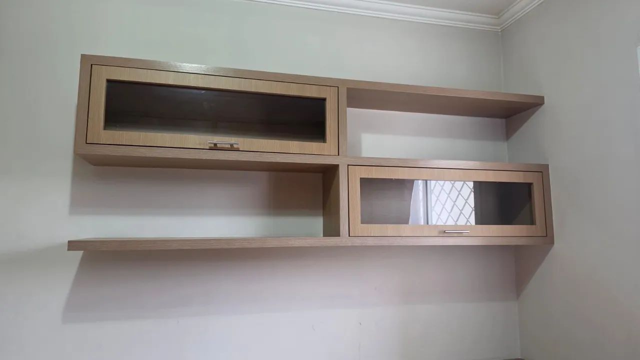 Mesa e estante com vidro - Foto 4