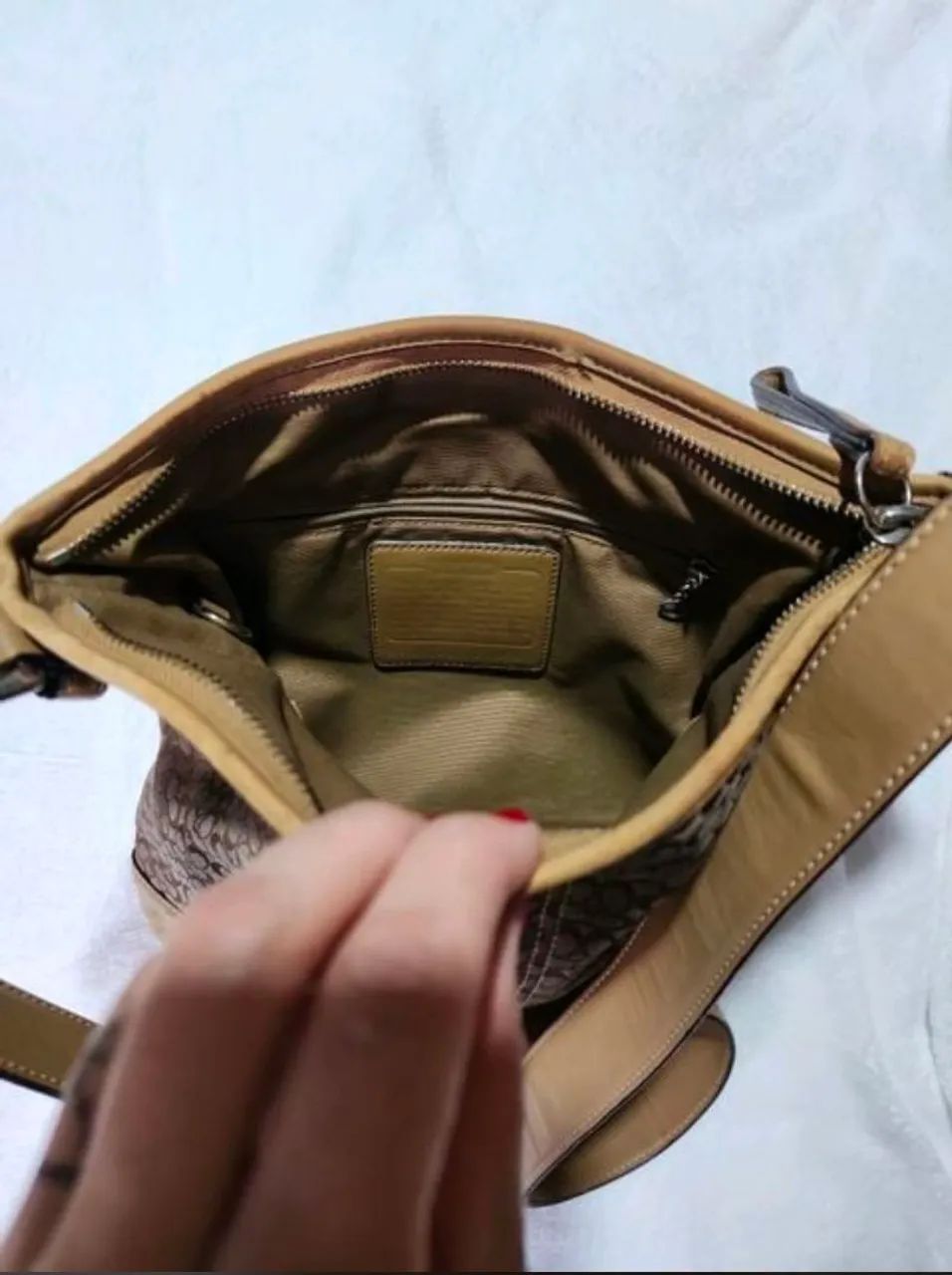 bolsa tiracolo coach jacquard marrom - Foto 3