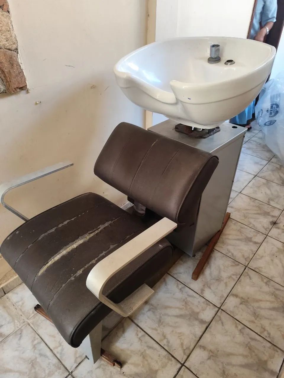 Lavatório cabeleireiro cuba de louça  - Foto 2