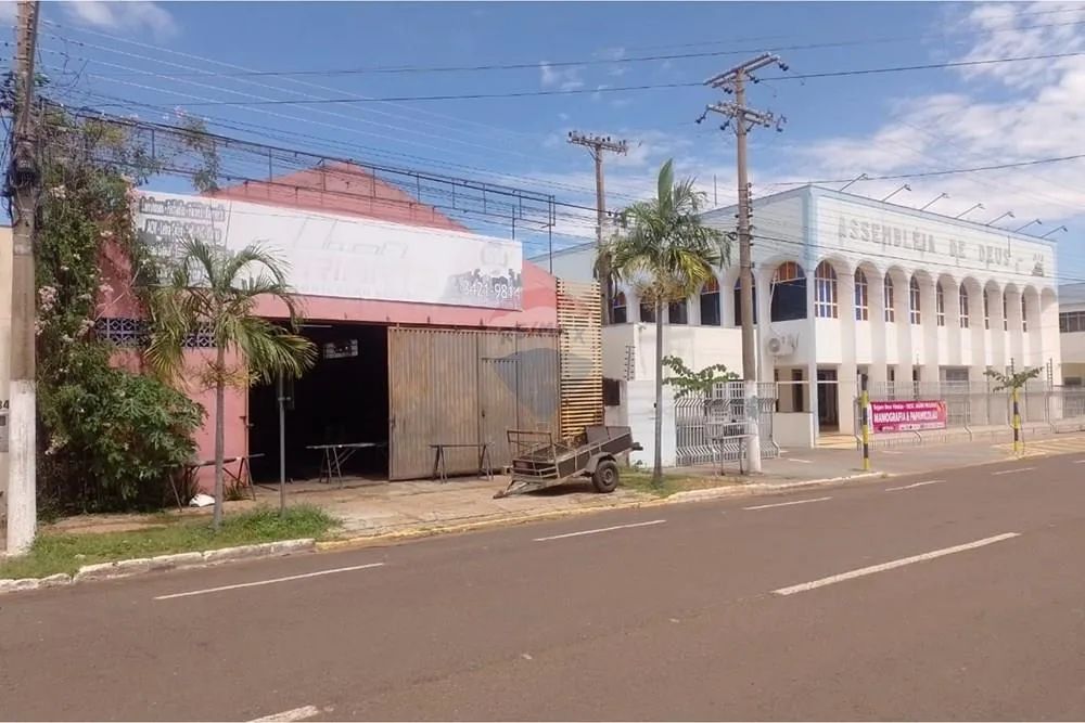 Galpão Comercial à Venda no Centro de Rondonópolis  Avenida Amazonas - Foto 4