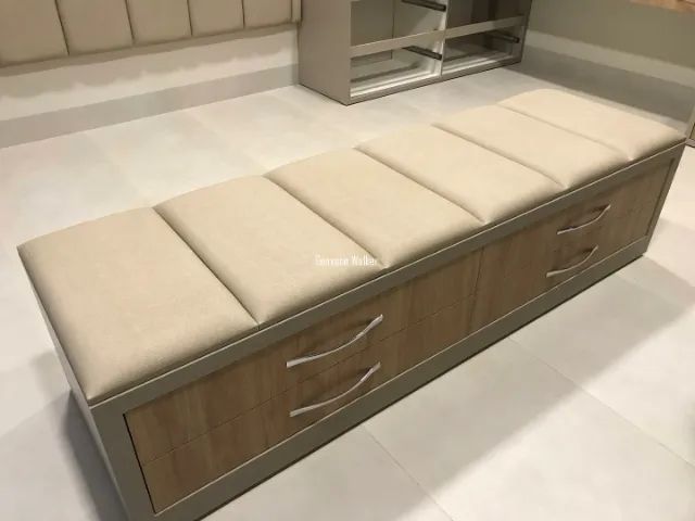 Premium Storage Pouf Bench: Functionality, Comfort, and Sophistication