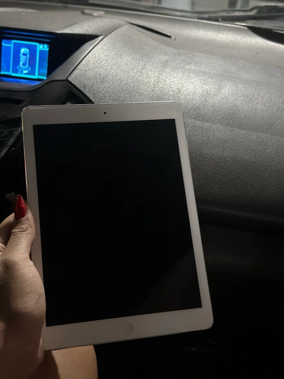 Vende-se iPad 