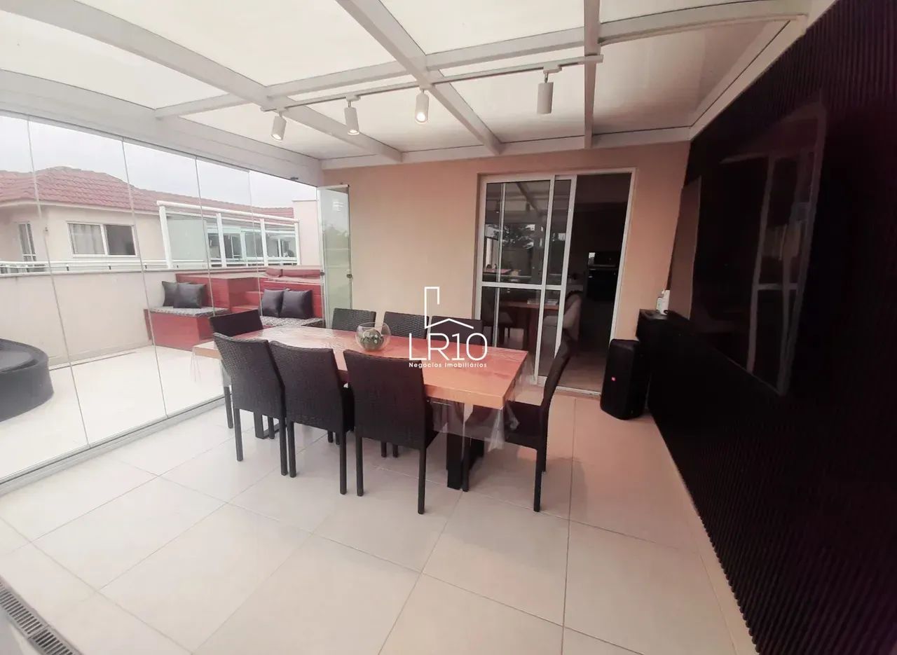 Duplex mobiliado para aluguel com 178 metros quadrados com 4 quartos - Foto 2