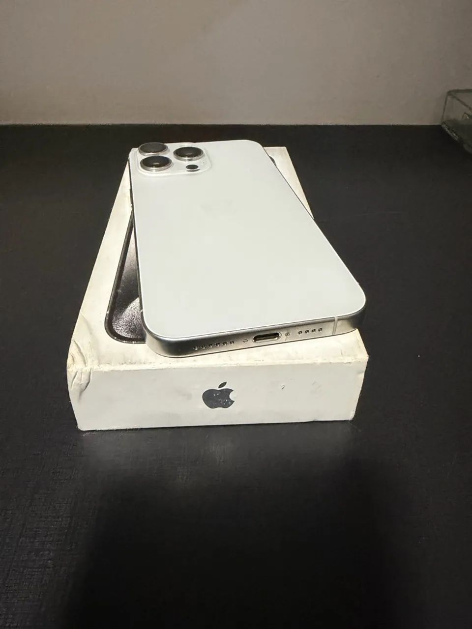 Vendo IPhone 15 Pro Max  - Foto 2