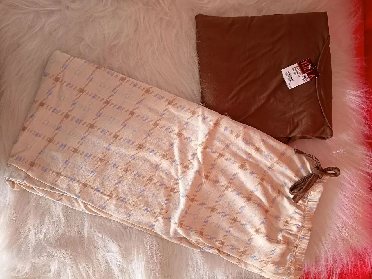 Pijamas em Suede  - Foto 3