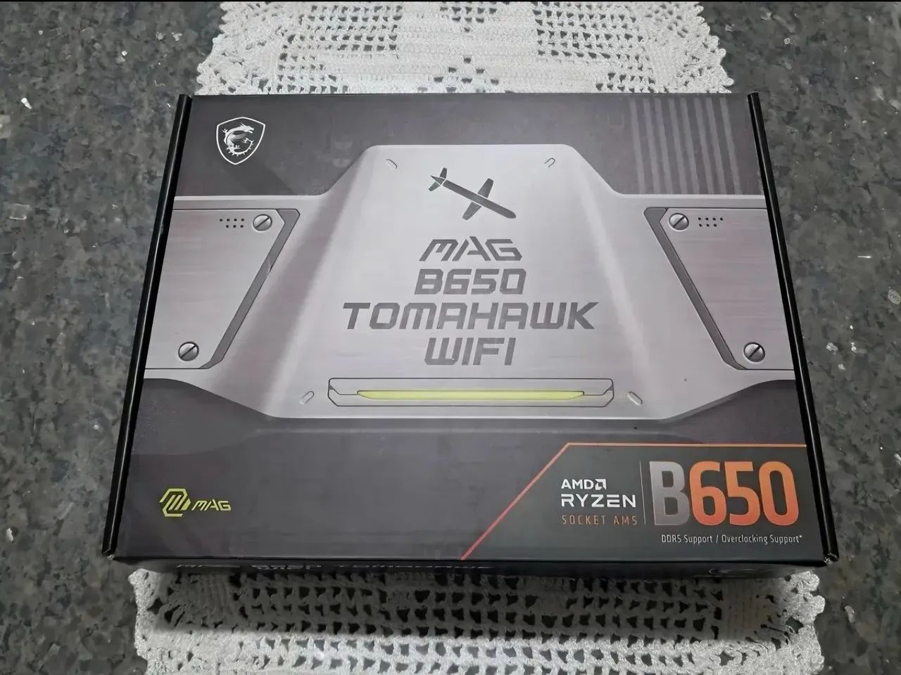 Placa mãe B650 TOMAHWAK MSI ATX - Foto 4