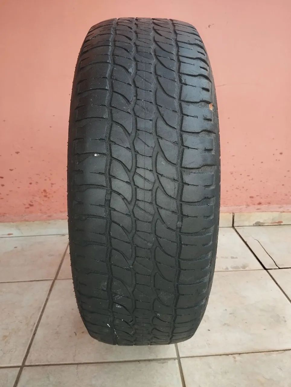 Pneu Michelin 215/65R16  - Foto 2