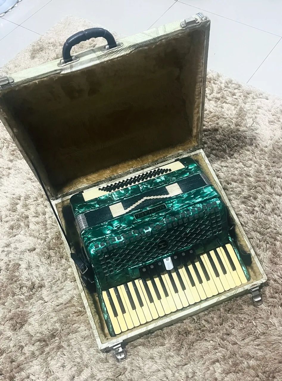 Acordeon Michael 80 baixos  - Foto 3