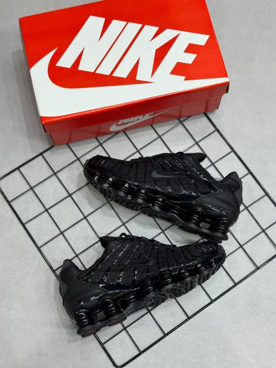 *TÊNIS NIKE SHOX 12 MOLAS TOTAL BLACK* - Foto 2