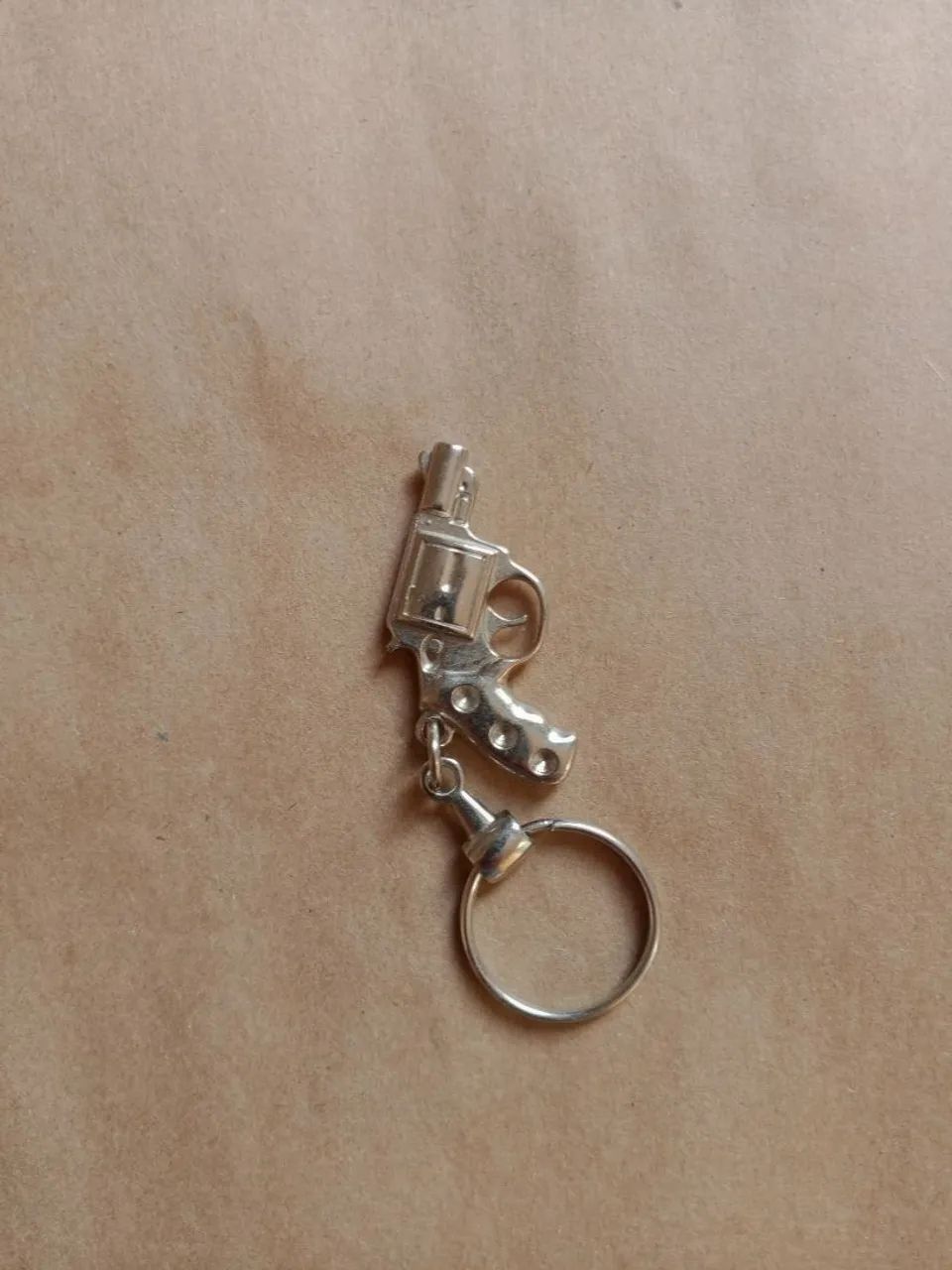 Chaveiro personalizado mini arma
