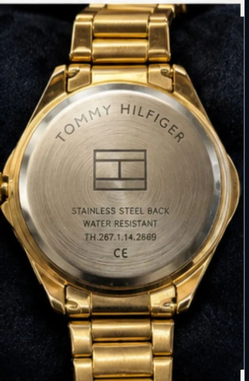 Relógio Tommy Hilfiger Dourado - Foto 3