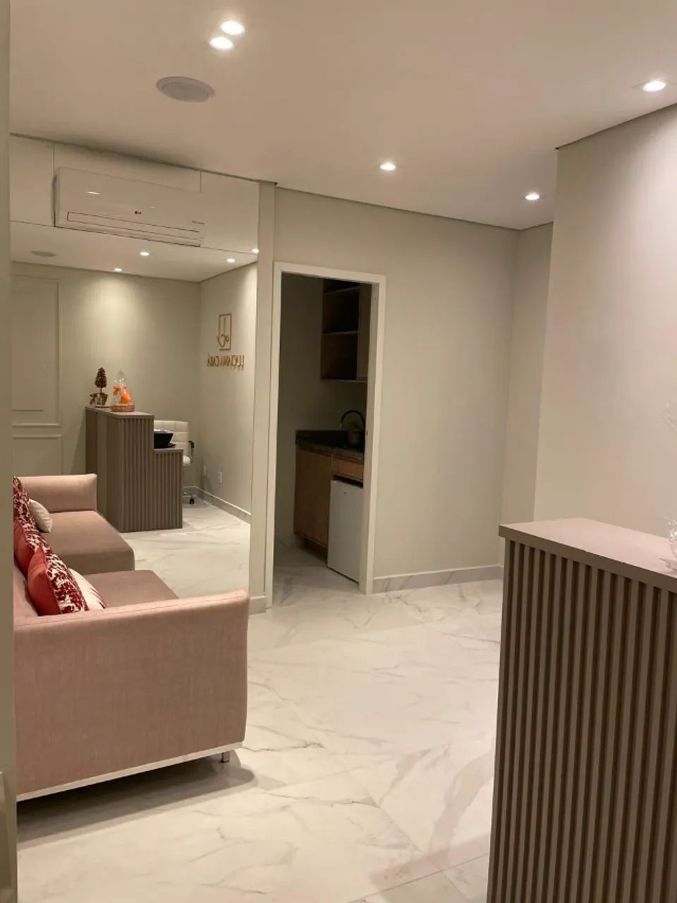 Foto - São José dos Campos - Condomínio Centro Empresarial Taquari