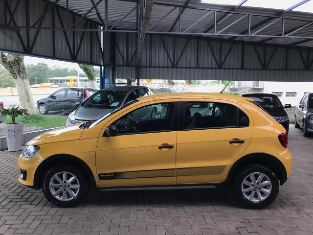 Vw - Volkswagen Gol Track 1.0 8v Flex (Único Dono, Completo, Imposto 2019 Pago) - Foto 2