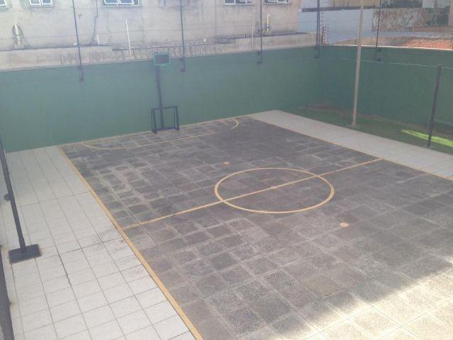 Ed Lucca apartamento amplo e ventilado com localização privilegiada - Foto 4
