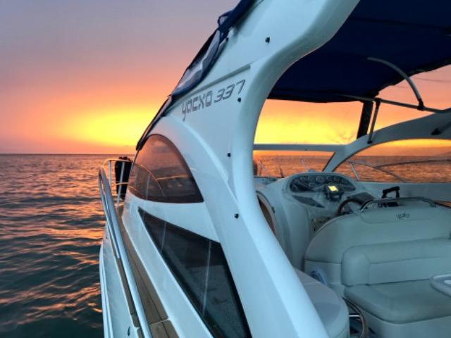 Lancha Yacxo 337 - 2011 Diesel mercruiser 440hp ( estilo passeio - phanton, cimitarra.) - Foto 12