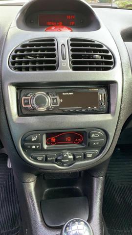 Peugeot 206 Couro Ar Digital - Foto 3