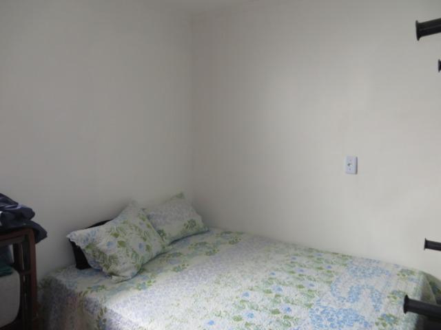 Vendo casa 3 quartos, uma suíte com churrasqueira. Estudo troca apartamento 3 quartos - Foto 10