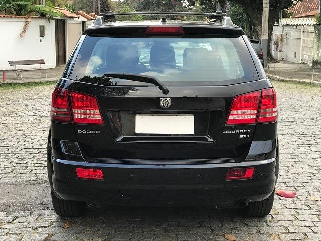 Dodge Journey SXT, 7 Lugares, Bancos de Couro, 2010 - Foto 2