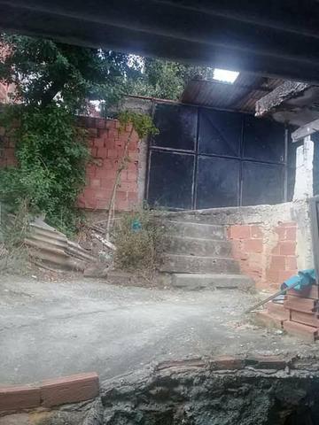 Vendo ou troco uma casa - Foto 5