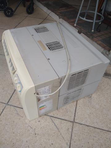 Vendo esse a Springer 10.500 BTU - Foto 2