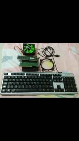 Processador universal, memória 2gb, teclado e placa de rede