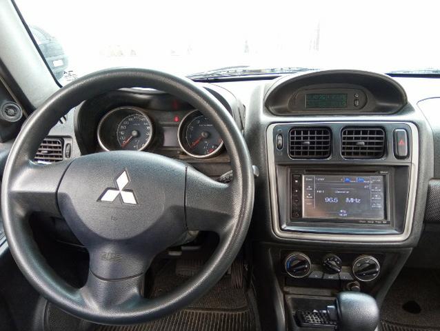 Pajero Tr4 Flex 2013 - Foto 9
