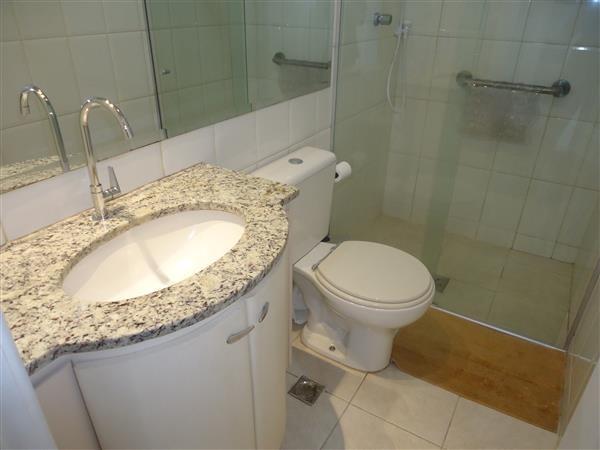 Ótimo Apartamento 3 quartos, prédio revestido, elevador,2 vagas - B.Buritis - Foto 14