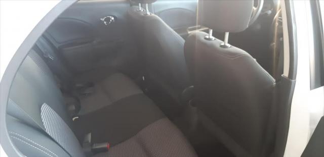 NISSAN MARCH 1.6 SV 16V FLEX 4P MANUAL - Foto 7