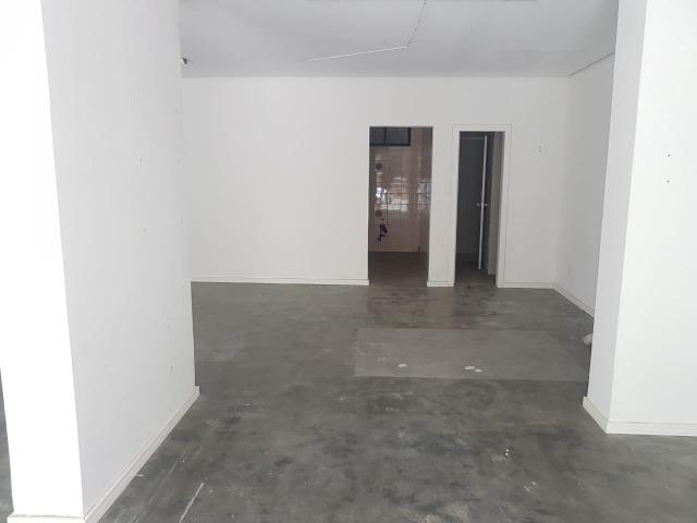 Sala comercial no Centro de Balneário! - Foto 5