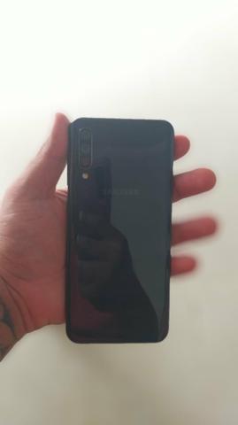 Samsung A50 - Foto 2