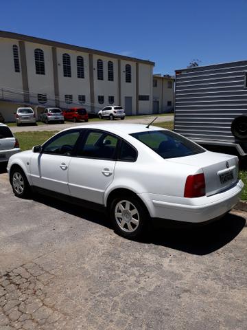 Vendo Passat alemao faço no cartão em até 10 vezes - Foto 3