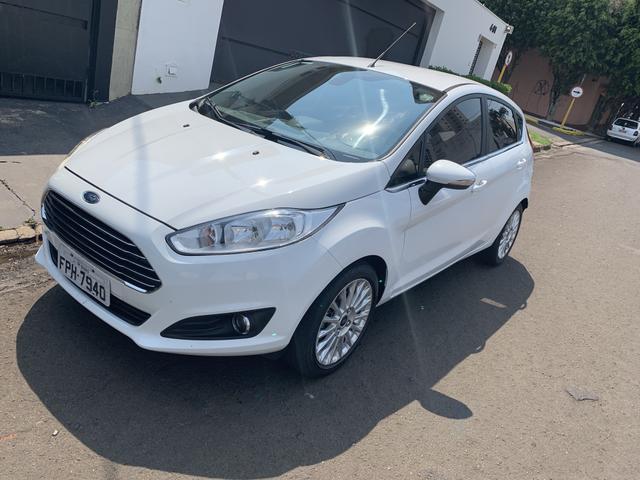 Newfiesta tittanium 1.6 completo 2015 - Foto 9
