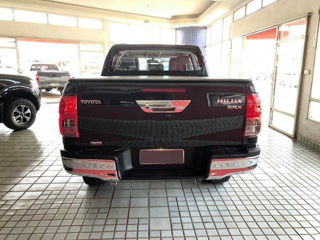 ToYotA HiLuX SRX 2.8-L_AUT._4x4_ExtrANovA_LacradAOriginaL_RevisadA_ - Foto 3