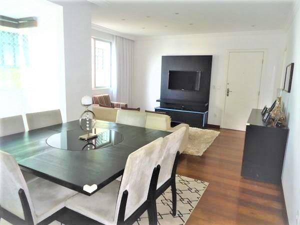 Ótimo Apartamento 3 quartos, prédio revestido, elevador,2 vagas - B.Buritis - Foto 2