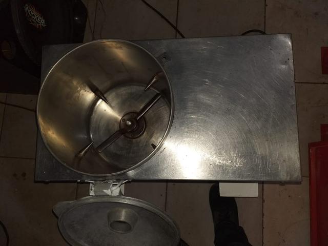 Vendo masseira para padaria 15 kg