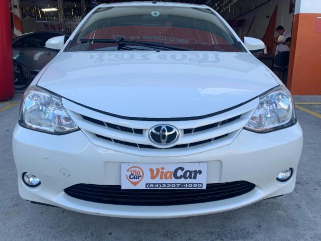 ETIOS X Sedan 1.5 Flex 16V 4P Mec. - Foto 2