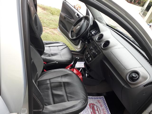 Vendo Voyage comfortline completo 1.6 2011 - Foto 10