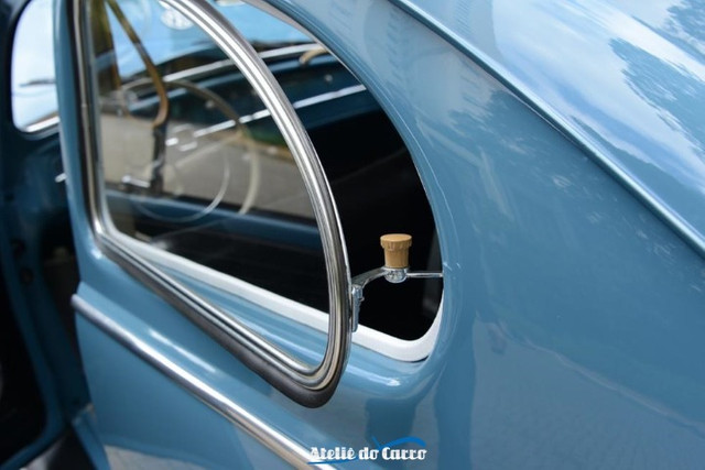Fusca 1300 1968 Azul Real - Um espetáculo em detalhes! Vale conferir! Ateliê do Carro - Foto 9