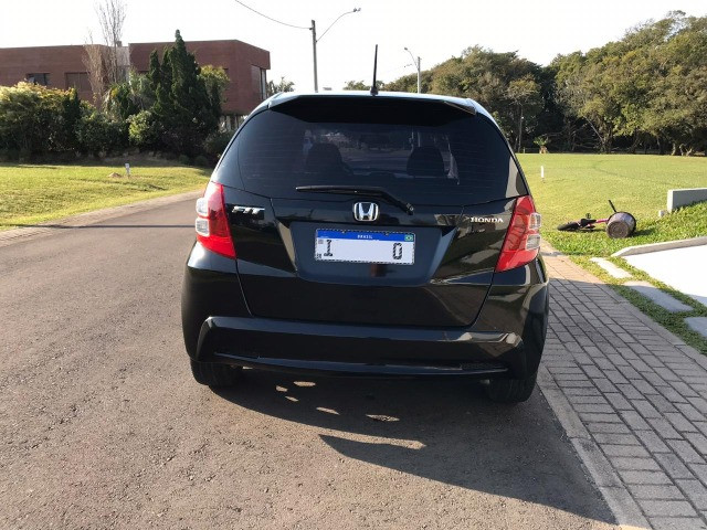 Honda FIT 1.4 LX 8V - 2014 / Impecável / Abaixo da FIPE / Manual, chave reserva, top - Foto 10