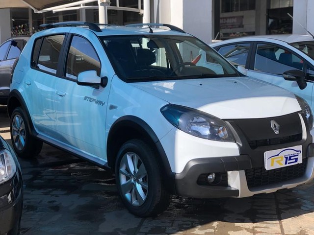 RENAULT SANDERO SW1616VA