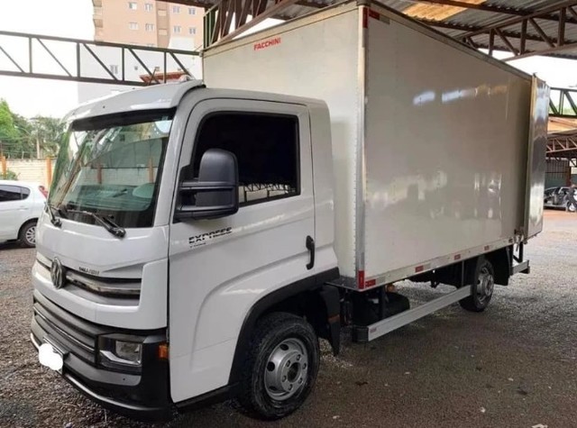 VOLKSVAGEM DELIVERY EXPRESS BAU SECO 2018