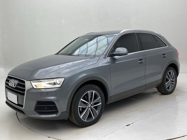 AUDI Q3 Q3 PRESTIGE PLUS 1.4 TFSI FLEX S-TRONIC